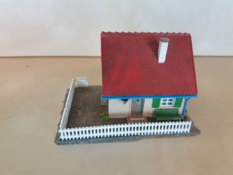 Casa cu gradina HO