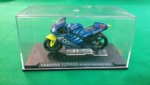 YAMAHA YZR500 2001 MOTO/BIKE scara 1:24
